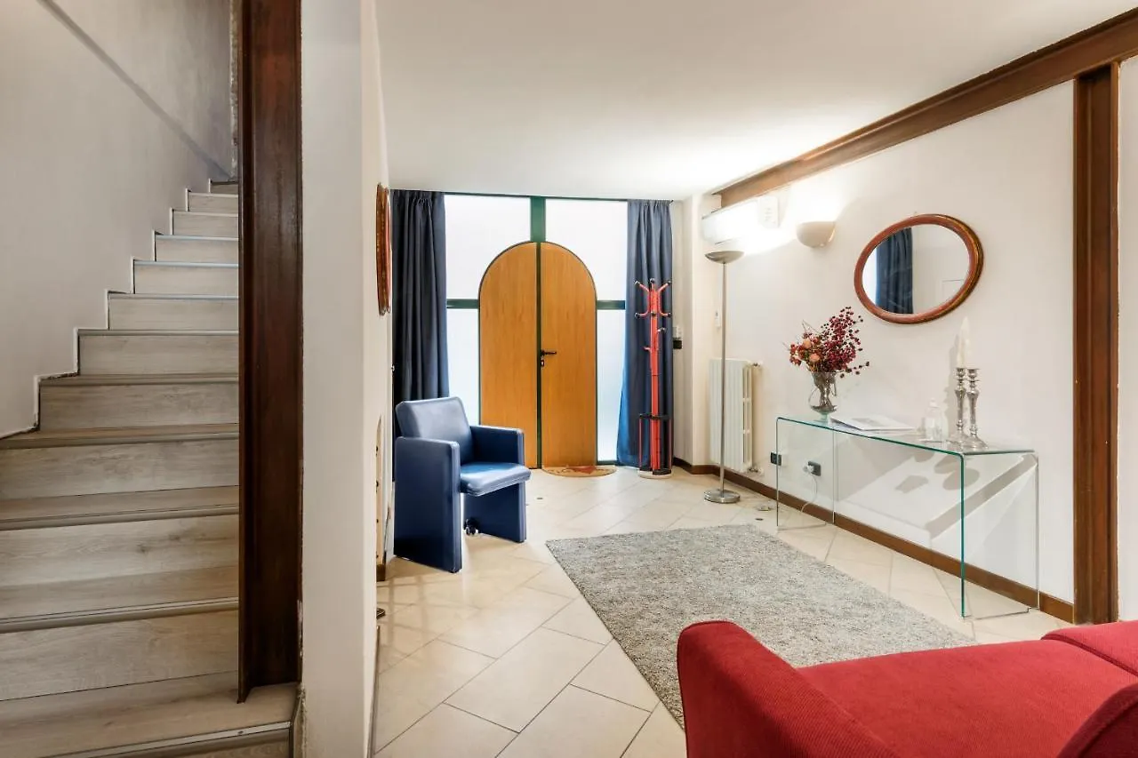 Appartamento Cangrande - Veronainflat 0*, Verona
